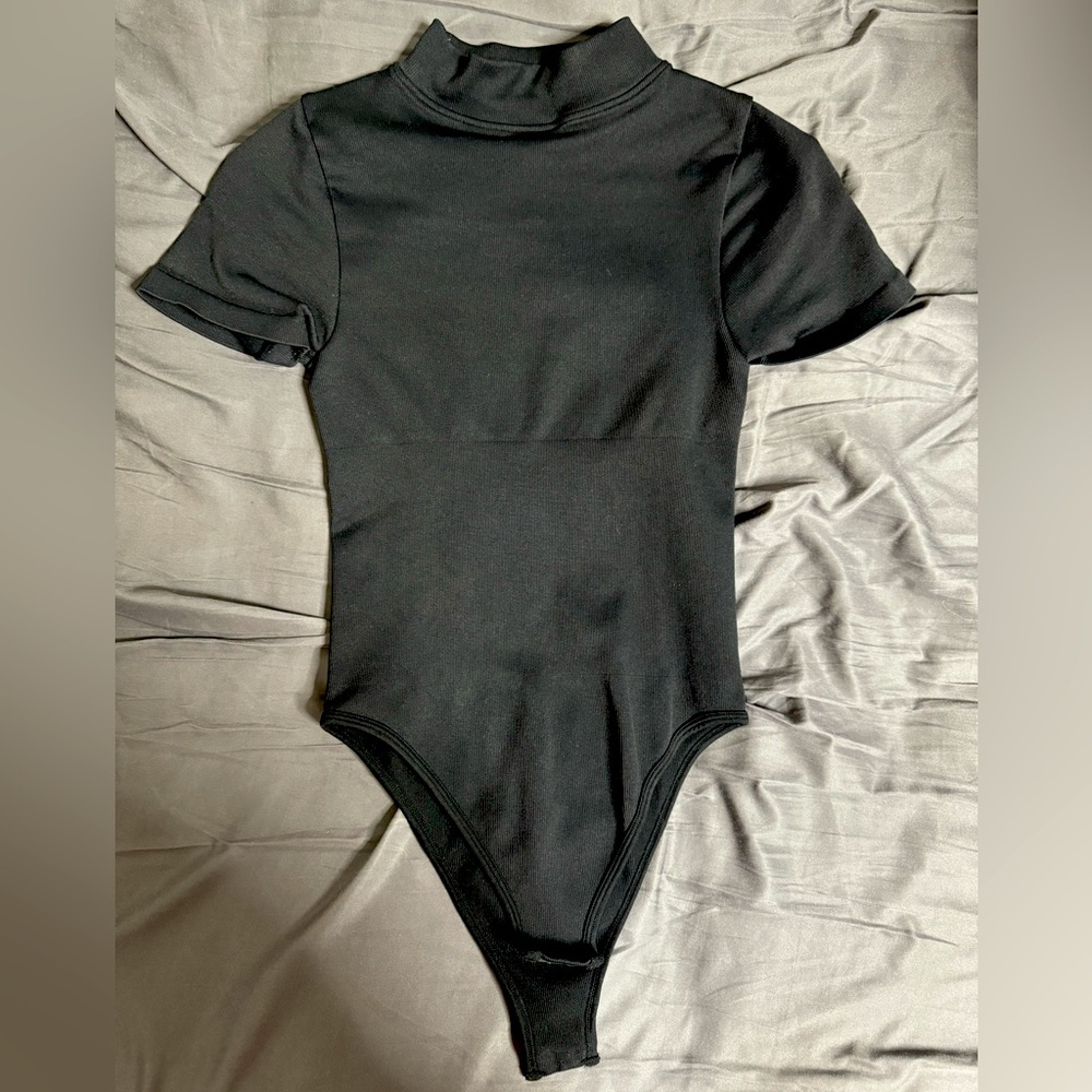 Black Short Sleeve Bodysuit